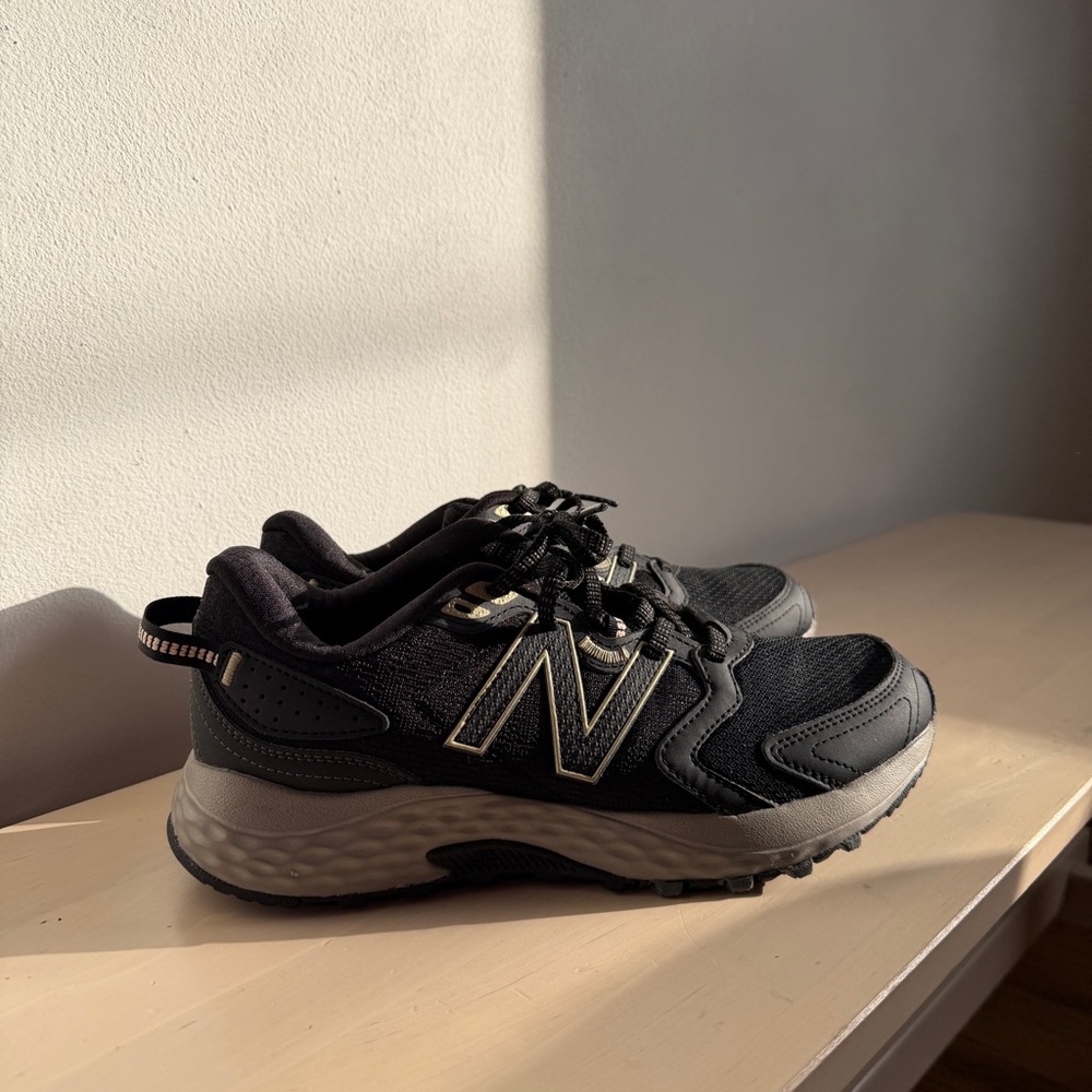 New Balance 410 Trail Athletic Shoe